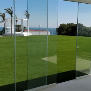 Screens of the bioclimatic pergola